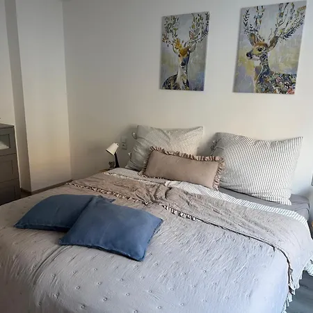 Loucky Apartment *
